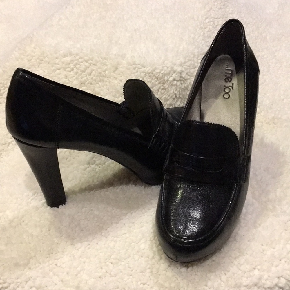 Me Too black loafer style platform heel